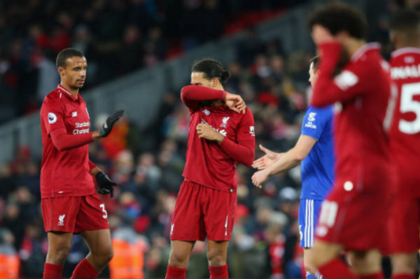 Không có Alisson, Roberto Firmino đã thành tội đồ - Bóng Đá