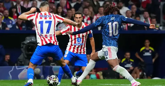 Keown cho rằng Arsenal phải được hưởng phạt đền trong tình huống Eze bị phạm lỗi.