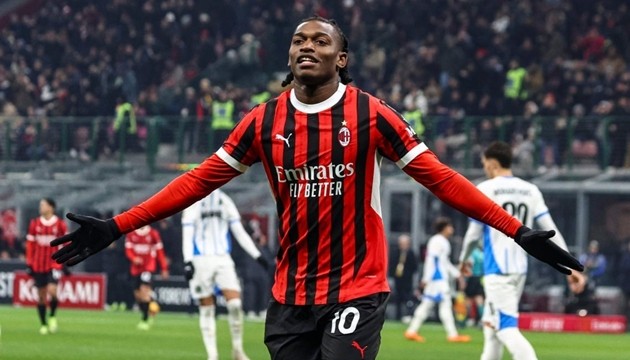 Rafael Leao đang là mục tiêu bổ sung hàng đầu cho hàng công Man United.