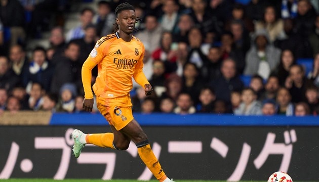 Camavinga là lời giải cho bài toán hàng tiền vệ Man United.