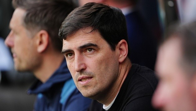  Iraola đang nằm trong tầm ngắm của Manchester United