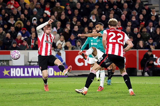 Brentford sẽ chạm trán Liverpool ở vòng cuối Ngoại Hạng Anh. 