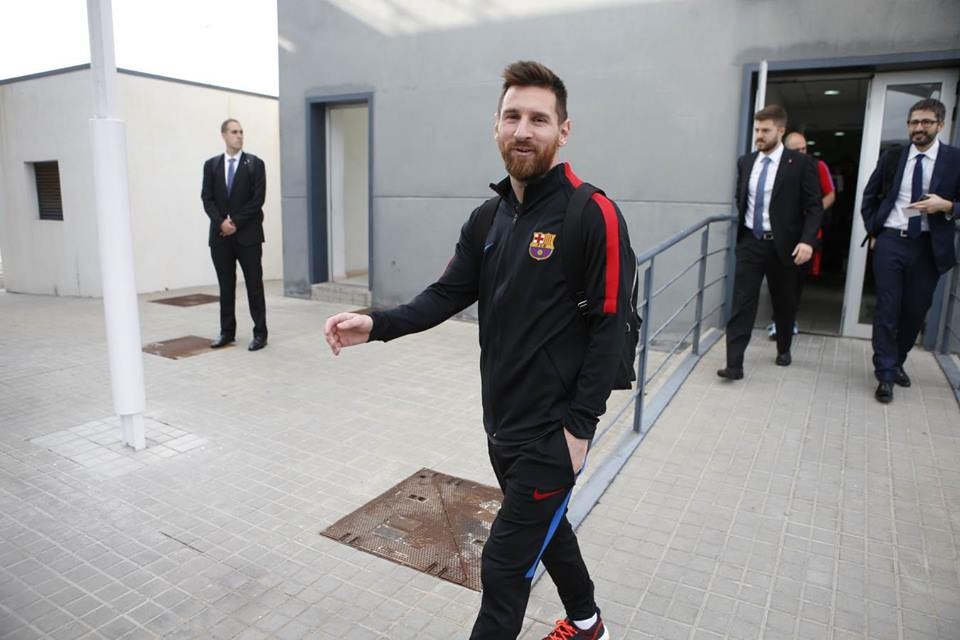Ảnh barca đến madrid - Bóng Đá
