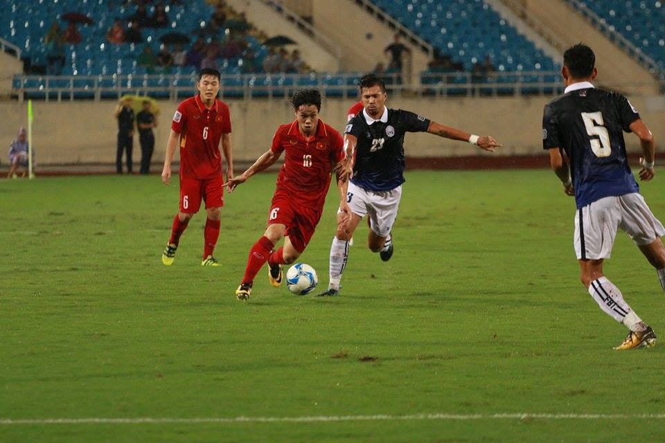 TRỰC TIẾP: Việt Nam 1-0 Campuchia: Bỏ lỡ nhiều cơ hội (Hết hiệp một) - Bóng Đá