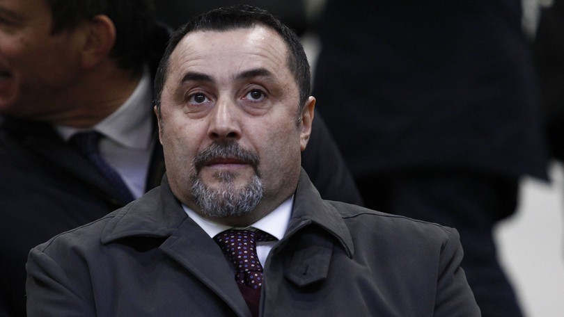 GĐTT Milan đá xéo Raiola: 