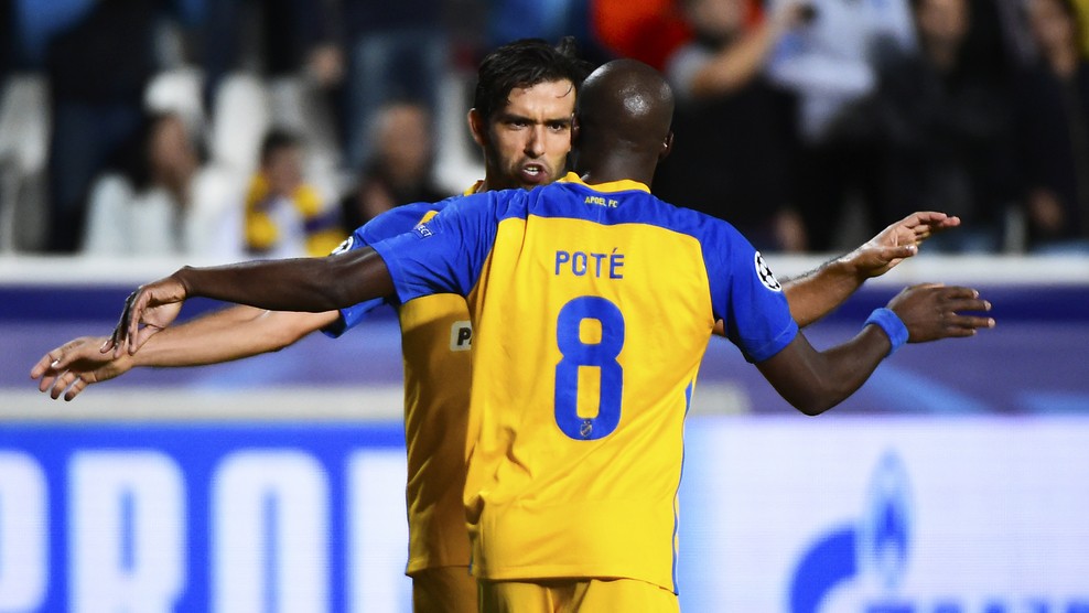 APOEL 1-1 Dortmund: Thảm họa - Bóng Đá