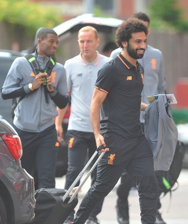 Ảnh Liverpool đến Anfield - Bóng Đá