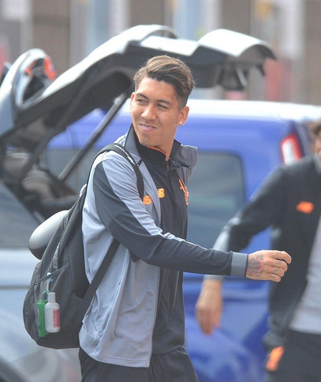 Ảnh Liverpool đến Anfield - Bóng Đá