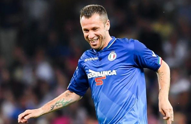 Chính thức: Cựu sao AC Milan, Real Madrid giải nghệ lần 3 - Bóng Đá