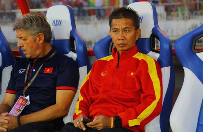 Chuyên gia Đức ám chỉ ai ở VFF muốn U22, U18 thất bại? - Bóng Đá