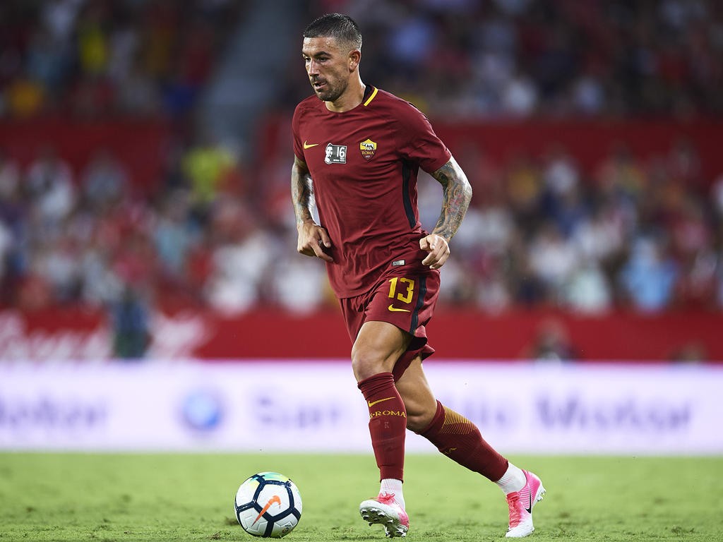 Đội hình kết hợp Roma & Inter: Màu đỏ-xanh quyến rũ - Bóng Đá