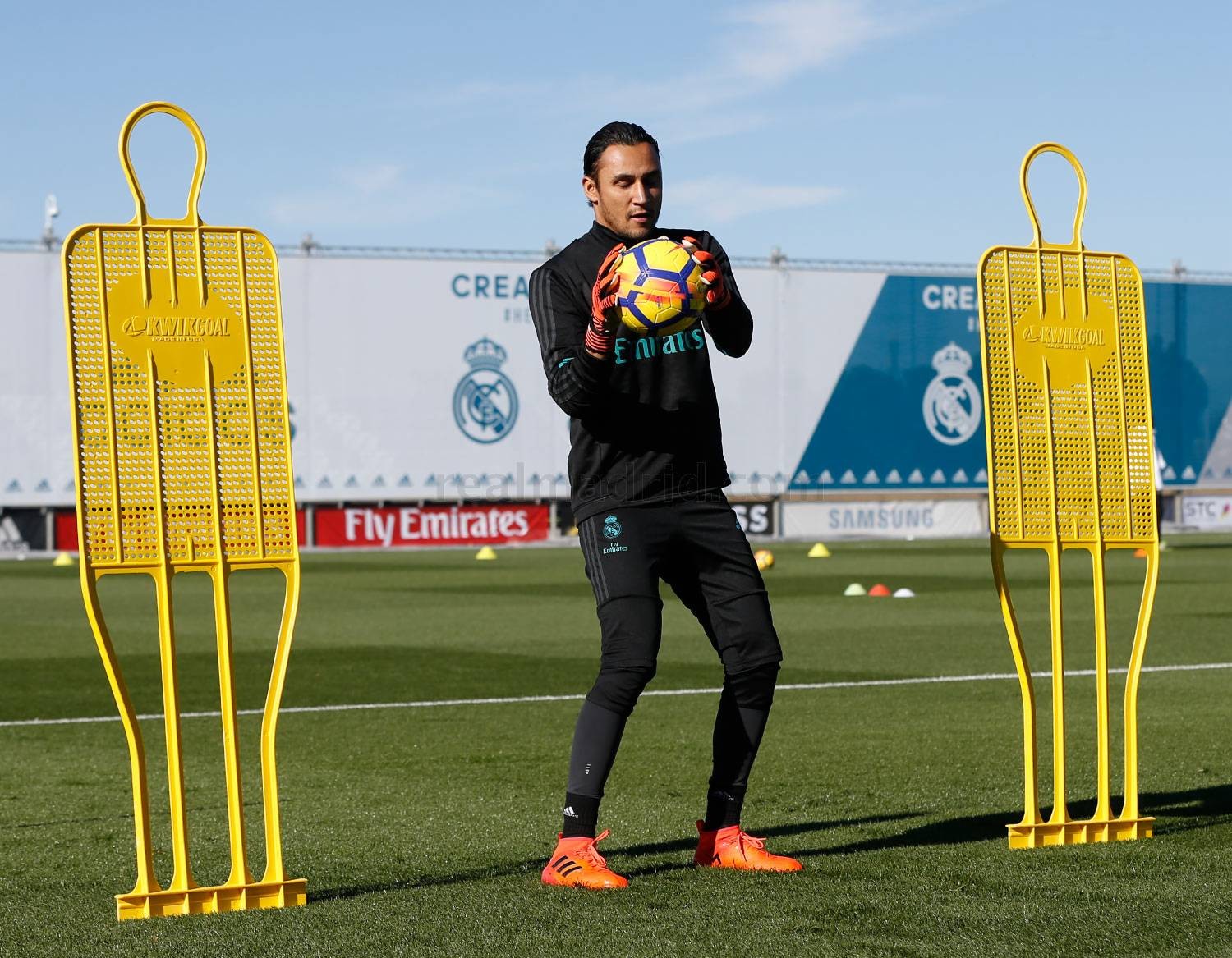 Ảnh tập Real Madrid - Bóng Đá