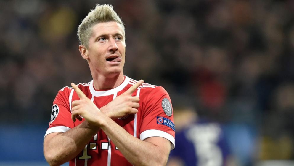 Lewandowski muốn làm tay đua sau khi giã từ bóng đá - Bóng Đá