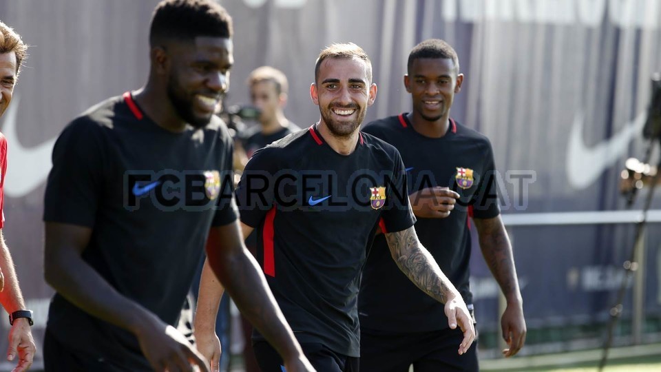 barca tập luyện - Bóng Đá