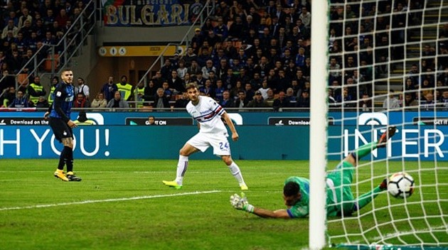 Koscielny bất ngờ với hành động đáp trả của đàn em ngày trở lại - Bóng Đá