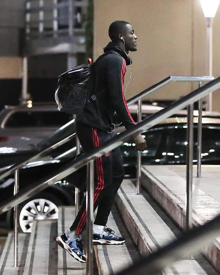 Man Utd đến khách sạn Lowry - Bóng Đá