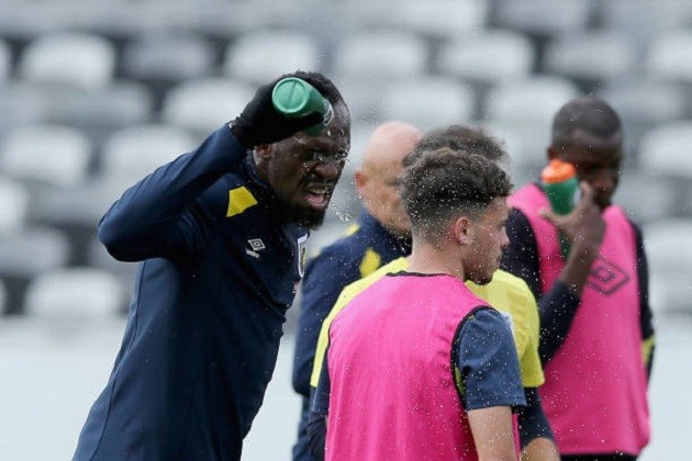 Sergio Aguero mang tin đến thông tin cực vui cho Man City - Bóng Đá