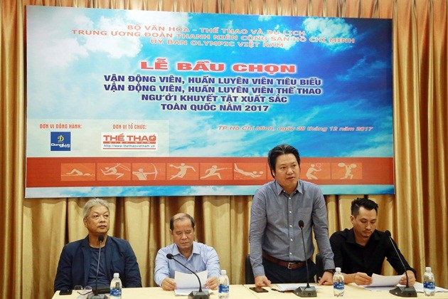 Thanh Trung, Quang Hải có mặt trong danh sách đề cử VĐV tiêu biểu toàn quốc năm 2017 - Bóng Đá