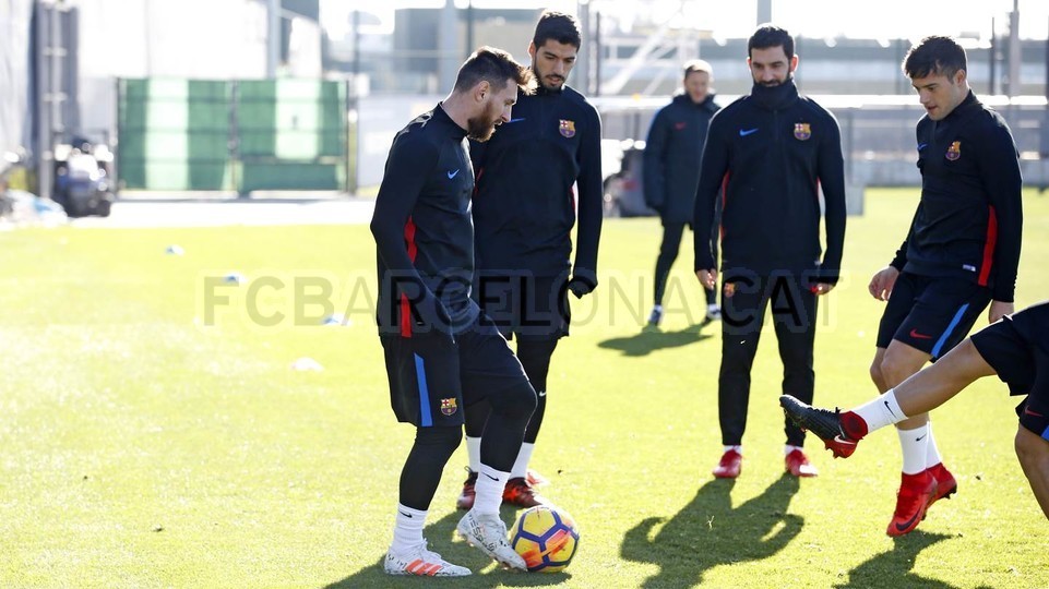 barca tập luyện - Bóng Đá