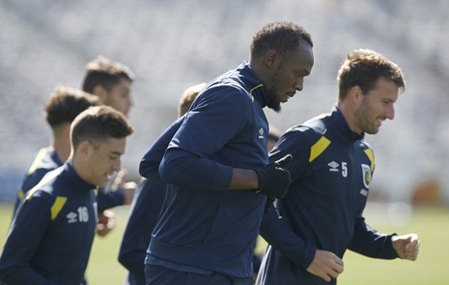 Usain Bolt khiêu chiến với truyền thông khi thử việc ở Australia - Bóng Đá