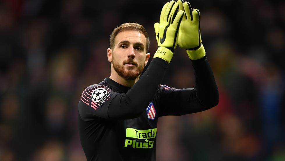 Fan Man Utd đòi bán 'virus', mua Maddison, Gibbs-White và Alderwield - Bóng Đá