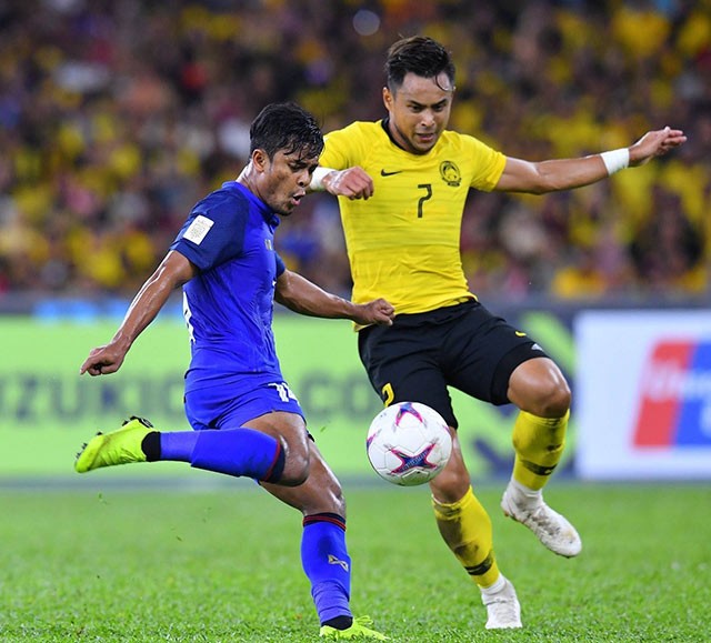 TRỰC TIẾP Thái Lan 1-1 Malaysia: Siêu phẩm của Safari (H2) - Bóng Đá