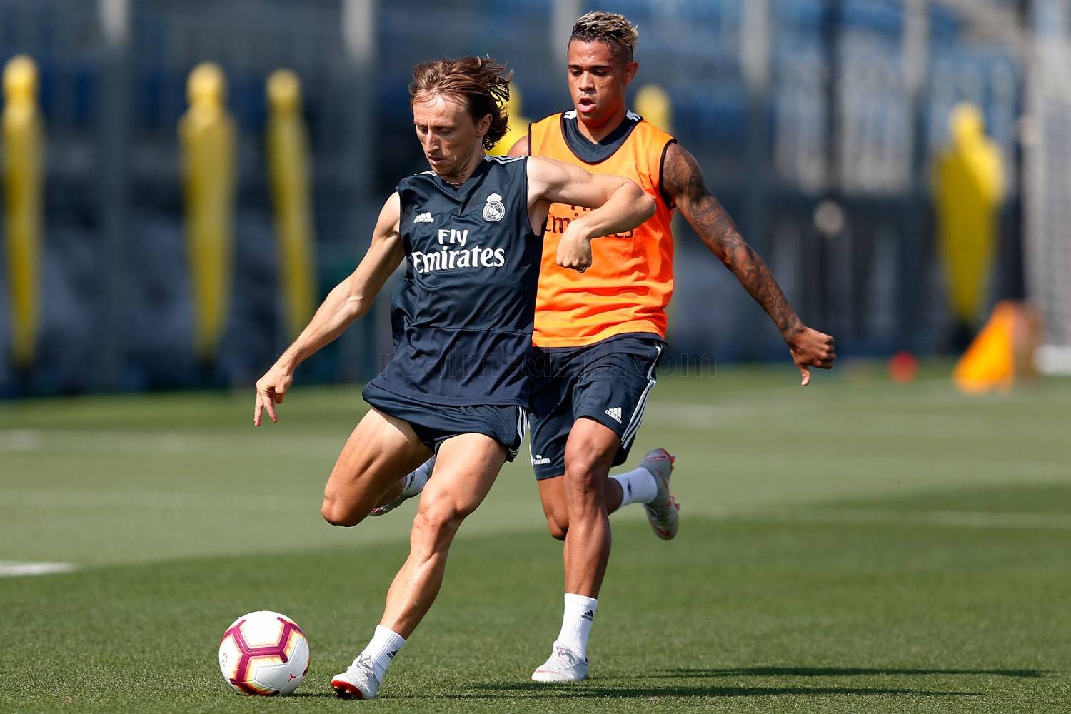 Xuất hiện điềm gỡ khiến CĐV Juventus lo âu trước cuộc thư hùng với Man Utd - Bóng Đá