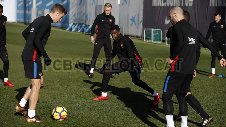 barca tập luyện - Bóng Đá