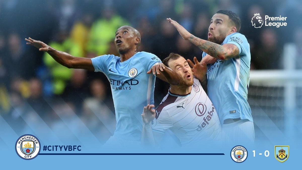 Hà Đức Chinh và câu chuyền từ Hoàng 'bò' - Bóng Đá