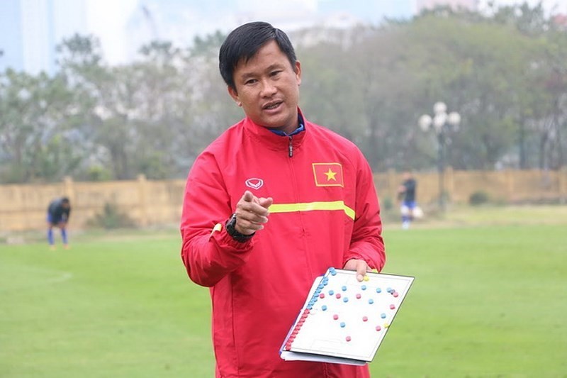    HLV Đinh Hồng Vinh: “XSKT Cần Thơ sẽ cống hiến hết mình vì người hâm mộ” - Bóng Đá