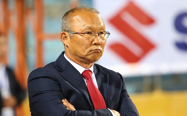 Khó khăn bủa vây HLV Park Hang Seo trước thềm AFF Cup - Bóng Đá