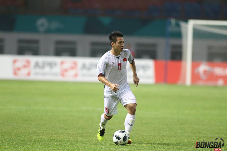 TRỰC TIẾP U23 Việt Nam 1-0 U23 Nepal (H2): Anh Đức đánh đầu khai thông thế bế tắc - Bóng Đá