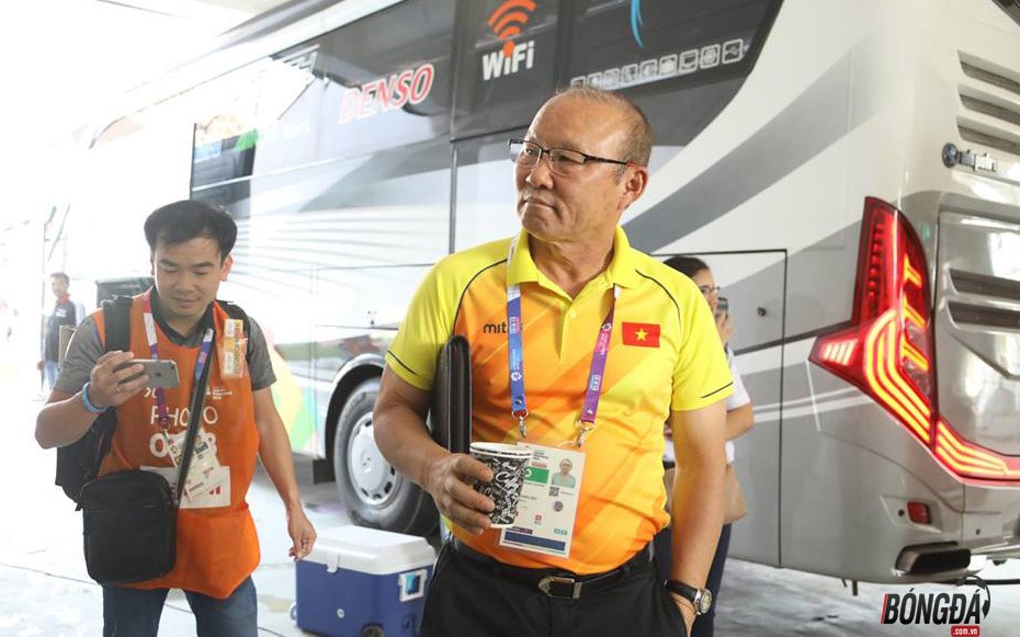TRỰC TIẾP U23 Việt Nam vs U23 Nhật Bản: Công Phượng dự bị, Đức Chinh - Văn Toàn đá chính - Bóng Đá