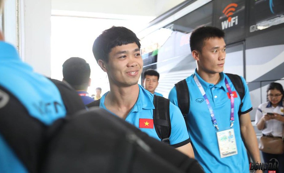 TRỰC TIẾP U23 Việt Nam vs U23 Nhật Bản: Công Phượng dự bị, Đức Chinh - Văn Toàn đá chính - Bóng Đá