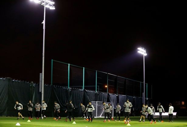 Những điểm nhấn trong buổi tập của Liverpool trước giờ G: Ăn mừng sớm? - Bóng Đá