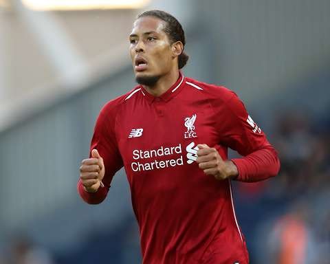 'Bạn trai' tin đồn của Ronaldo đã ra tù - Bóng Đá