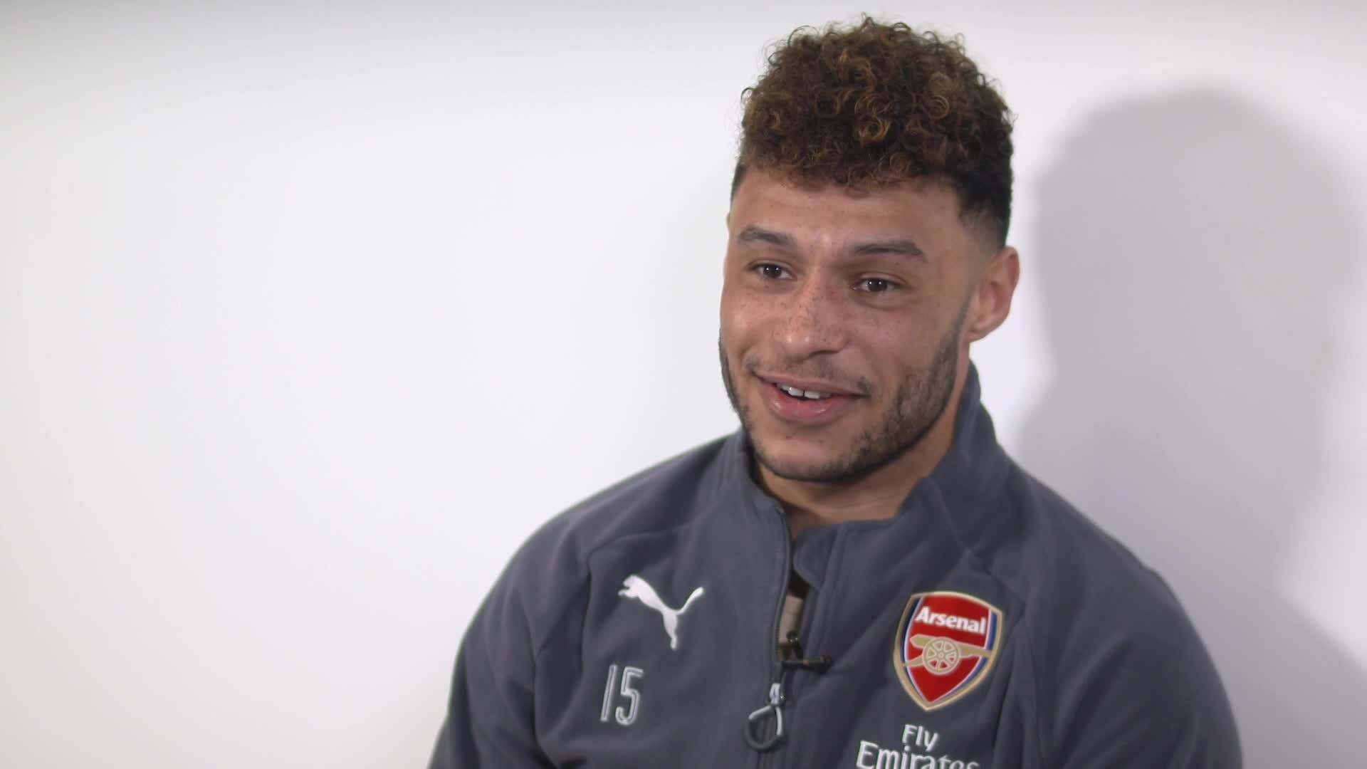 Từ chối Chelsea, Chamberlain bị chê 'nhát gan' - Bóng Đá