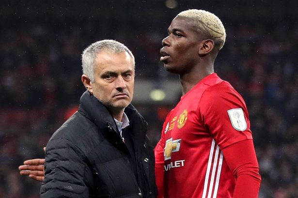 Vì Zidane, Pogba làm điều khiến HLV Mourinho đau lòng - Bóng Đá
