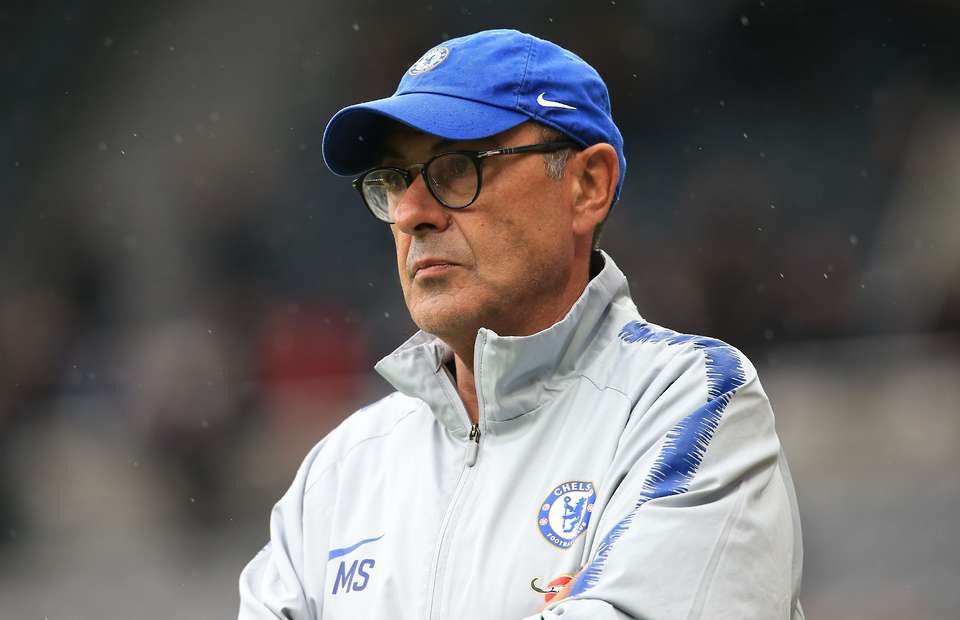 Sốc: HLV Sarri chẳng nhớ đội trưởng của Chelsea là ai - Bóng Đá