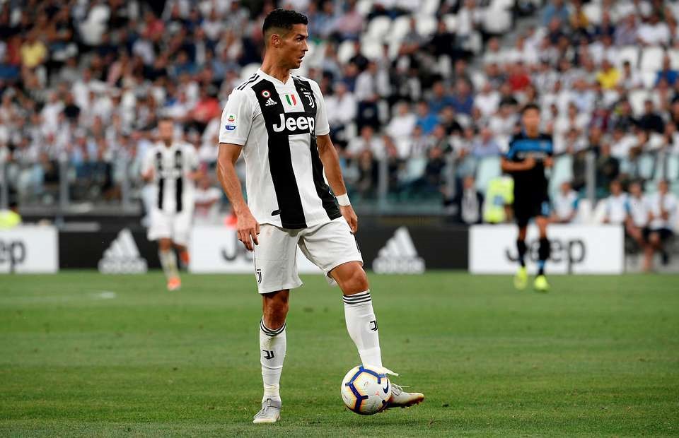 Ronaldo và cơn thịnh nộ chờ ngày bộc phát - Bóng Đá