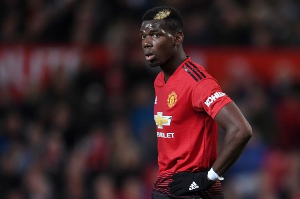 Sốc: Man Utd chia sẻ phốt của các huyền thoại để đáp trả dư luận - Bóng Đá
