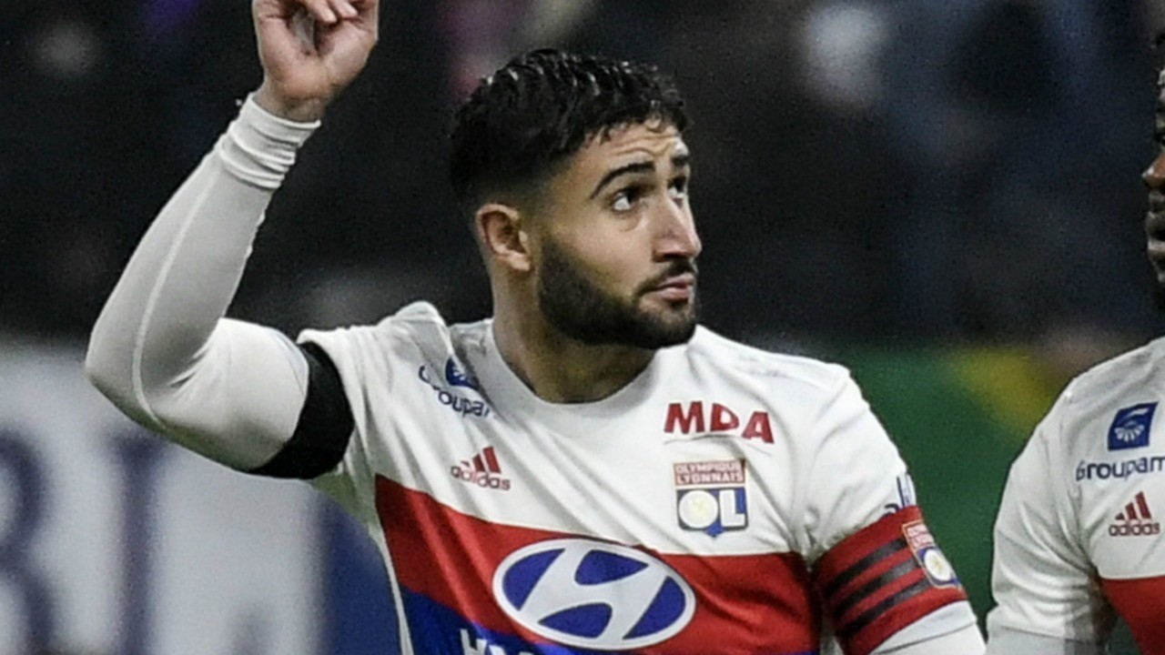 Liverpool đang đá quá cục, lời giải là Fekir - Bóng Đá
