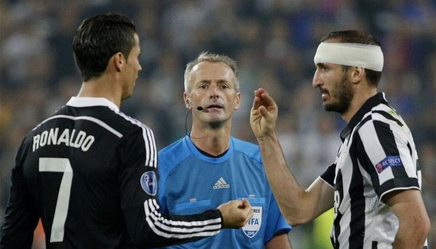 'Đến Chiellini cũng muốn học theo Ronaldo' - Bóng Đá