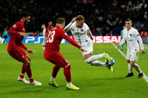 Tương lai của Sanchez tại Man Utd: Đi không xong, ở chẳng được - Bóng Đá
