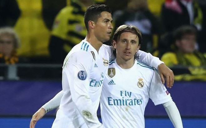 Sốc: Modric tính đường hội ngộ cùng Ronaldo tại Juventus - Bóng Đá