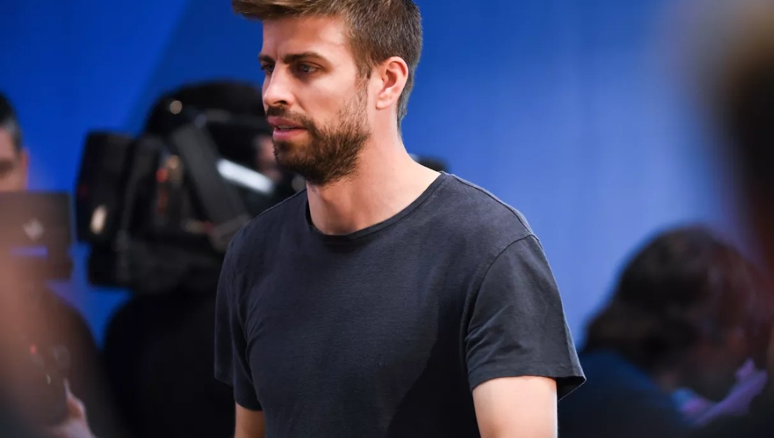 Vừa mua đội bóng, Piqué liền chiêu mộ con của cố nhân - Bóng Đá