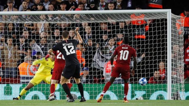 Góc PSG: Cái tát cho núi tiền từ Qatar - Bóng Đá
