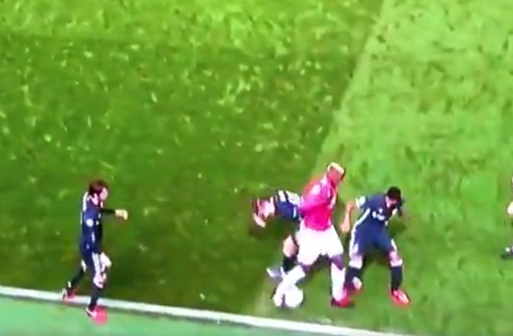 Pogba nhẹ nhàng 'cân' cả 3 cầu thủ của CSKA Moscow - Bóng Đá
