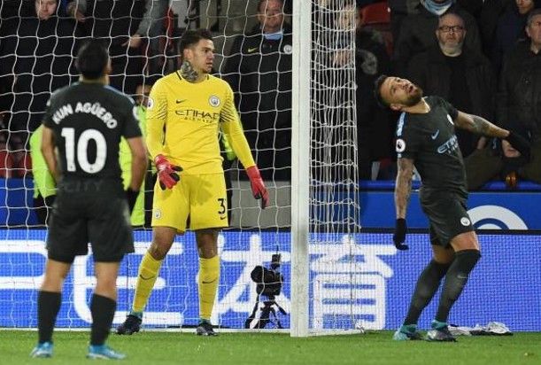 Chấm điểm Man City 2-1 Huddrsfield: Sterling vượt trội hơn tất cả - Bóng Đá