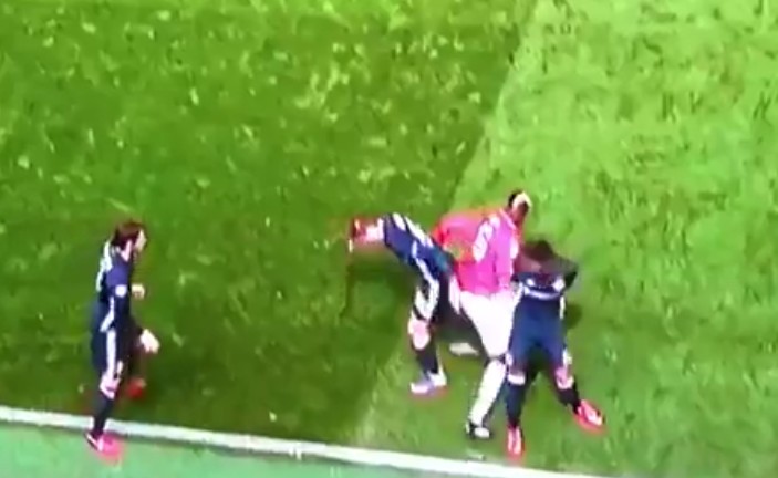 Pogba nhẹ nhàng 'cân' cả 3 cầu thủ của CSKA Moscow - Bóng Đá